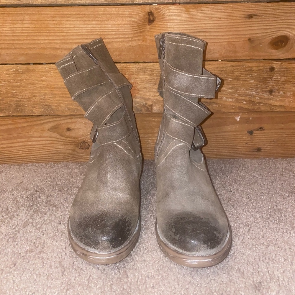 Roan Boots - Picture 2 of 4